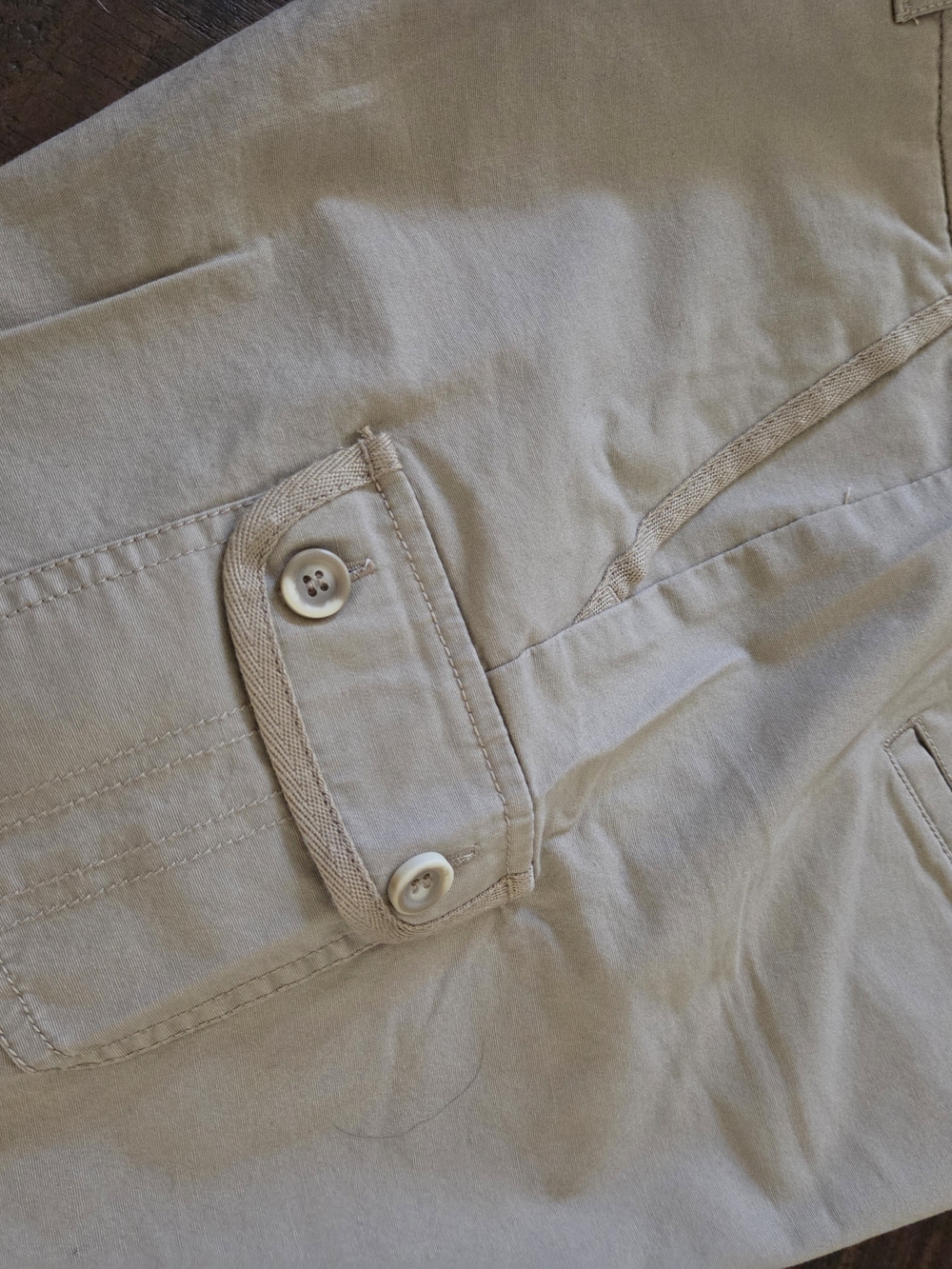 Dockers Beige/Tan Women's Bermudas Shorts